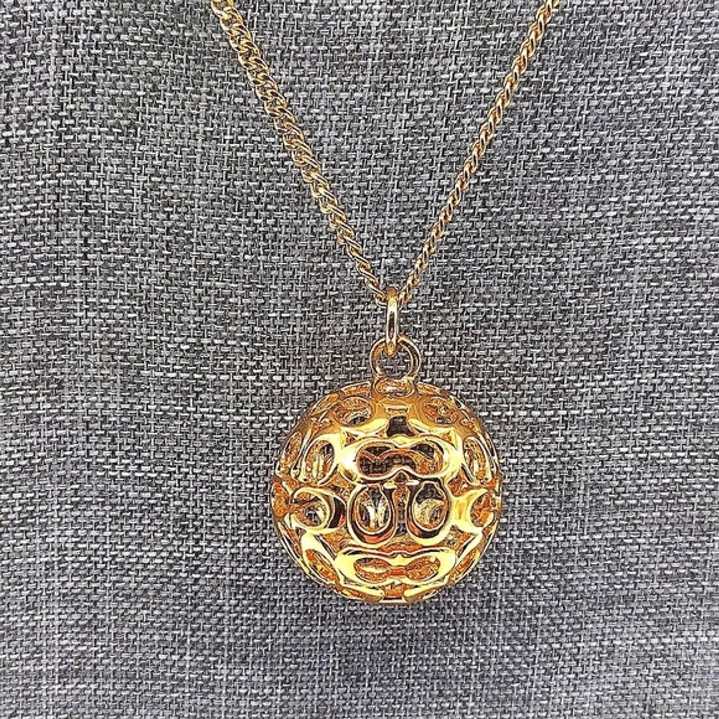 Rare COACH 40" C Logo Sphere Pendant Gold Necklace