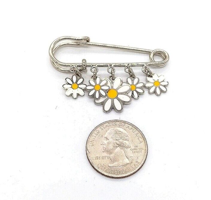 COACH Vintage Multi Daisy Flower Charm Pin Brooch HandBag Backpack Purse Charm