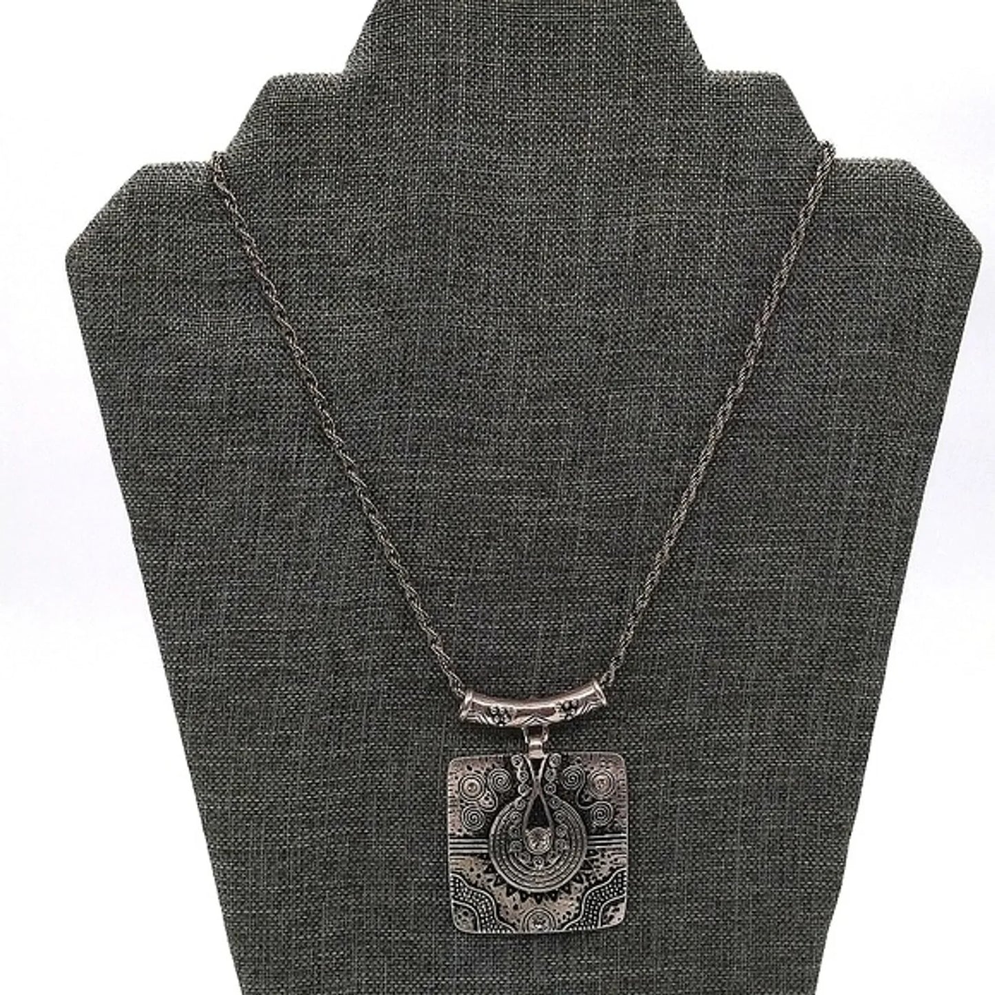 CHICO'S 18" Antique Silver Boho Statement Pendant Necklace with CZ on rope chain