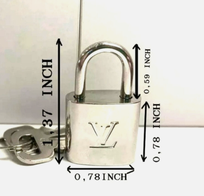 Louis Vuitton #315 Lock SILVER Vintage and Rare PadLock Lock & 2 Keys.