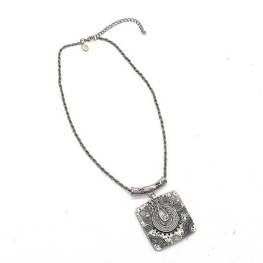 CHICO'S 18" Antique Silver Boho Statement Pendant Necklace with CZ on rope chain