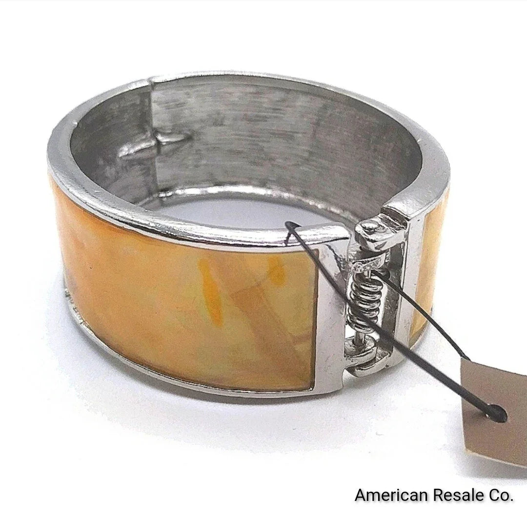Chicos 1" Shell Shine Orange Hinged Bangle Bracelet in Silvertone NWT $25