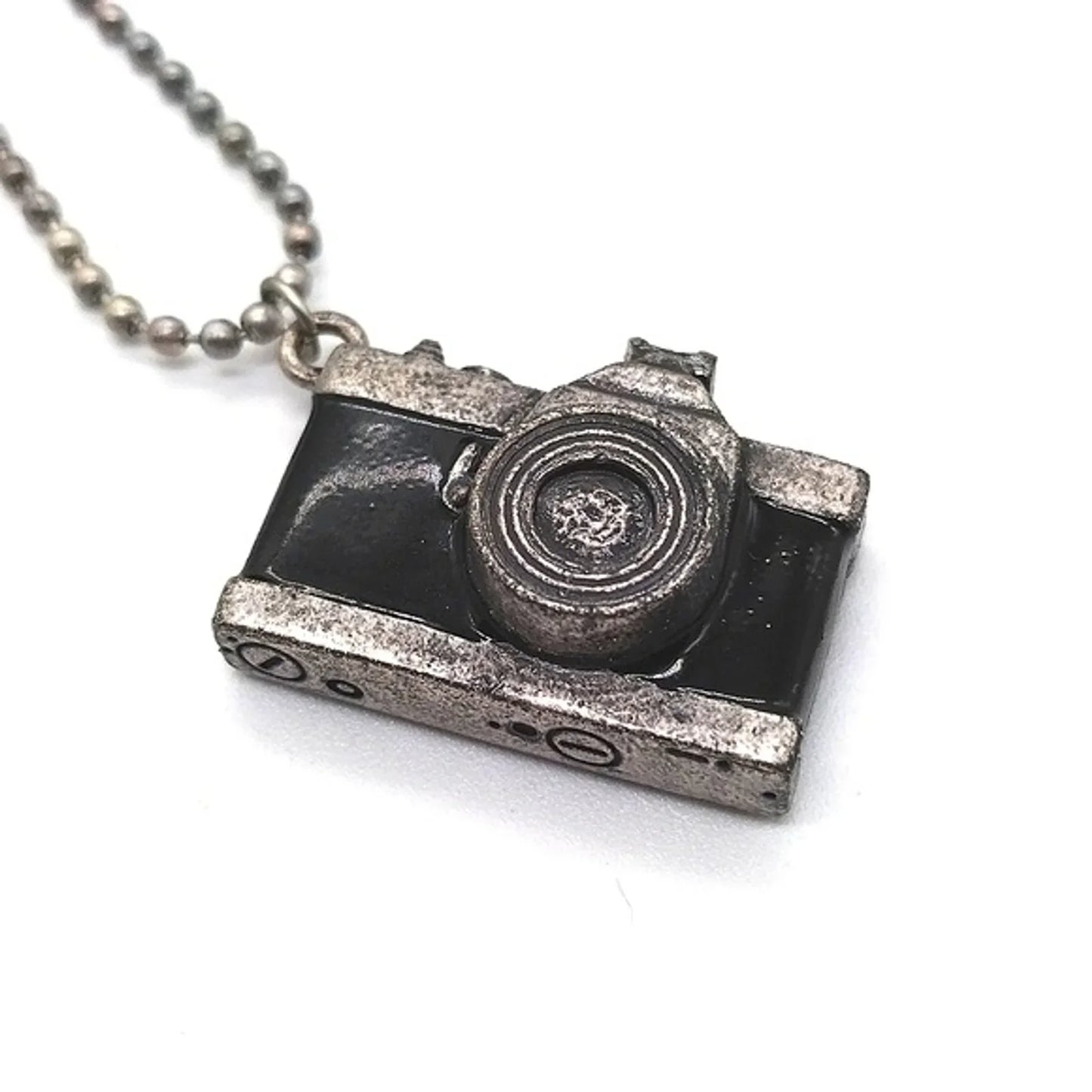 NEW CHICO'S 24" Rare Camera Pendant Statment Necklace in Silver