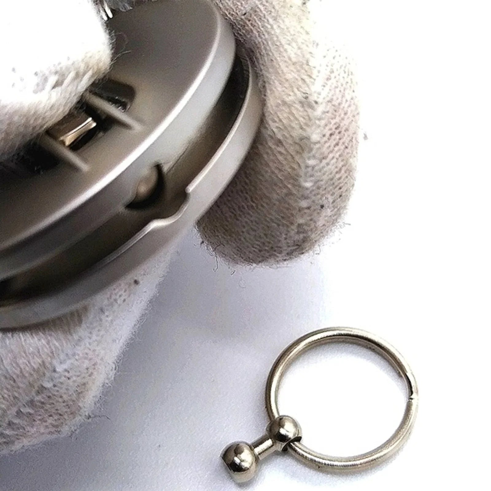 NIB Authentic Mercedes Benz Vintage Keychain Valet Fob SL Class in Nickel-OEM