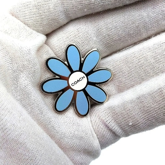 COACH Rare Vintage Sky Blue Daisy Kilt Pin Brooch Purse Backpack Charm