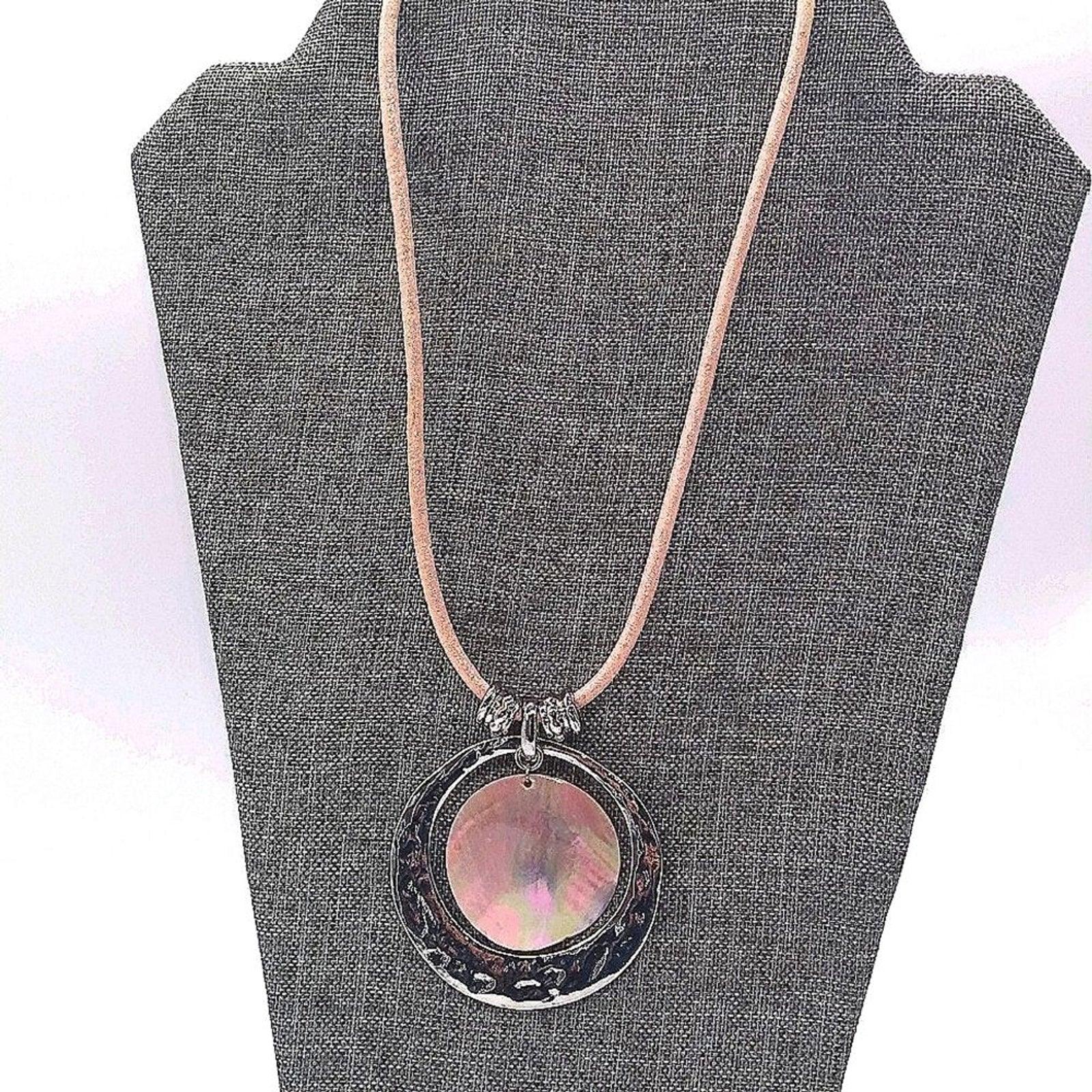 NEW CHICO'S Statement Shell Pendant Hammered Silver Cord Necklace NWT
