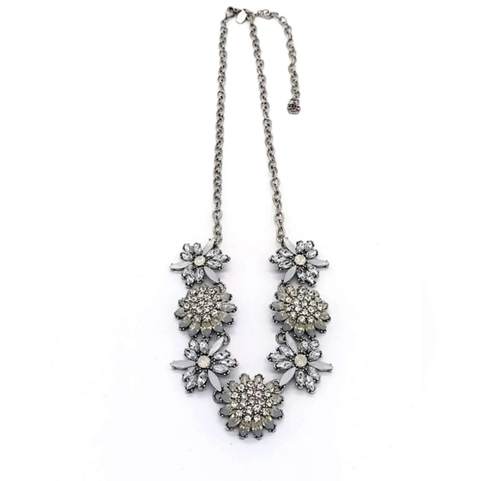 Flawless CHICO'S 22" Statement Flower Bib Collar Necklace with 4" extension