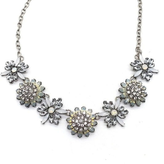 Flawless CHICO'S 22" Statement Flower Bib Collar Necklace with 4" extension